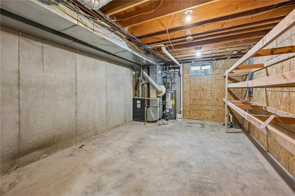 15113 W 156th Terrace Property Photo 32