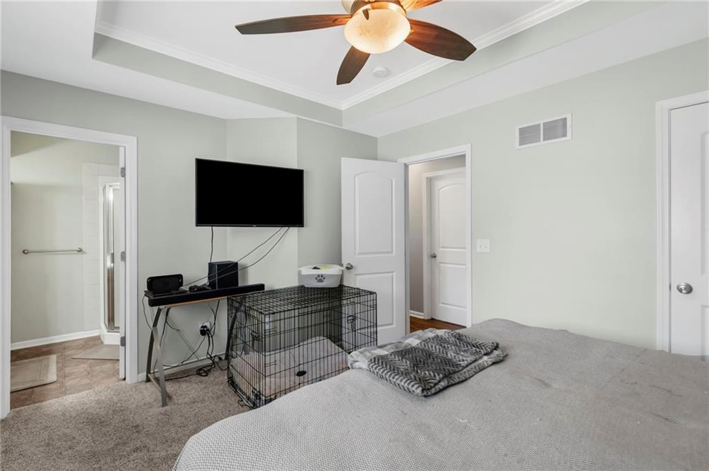 1403 Dickinson Road Property Photo 14
