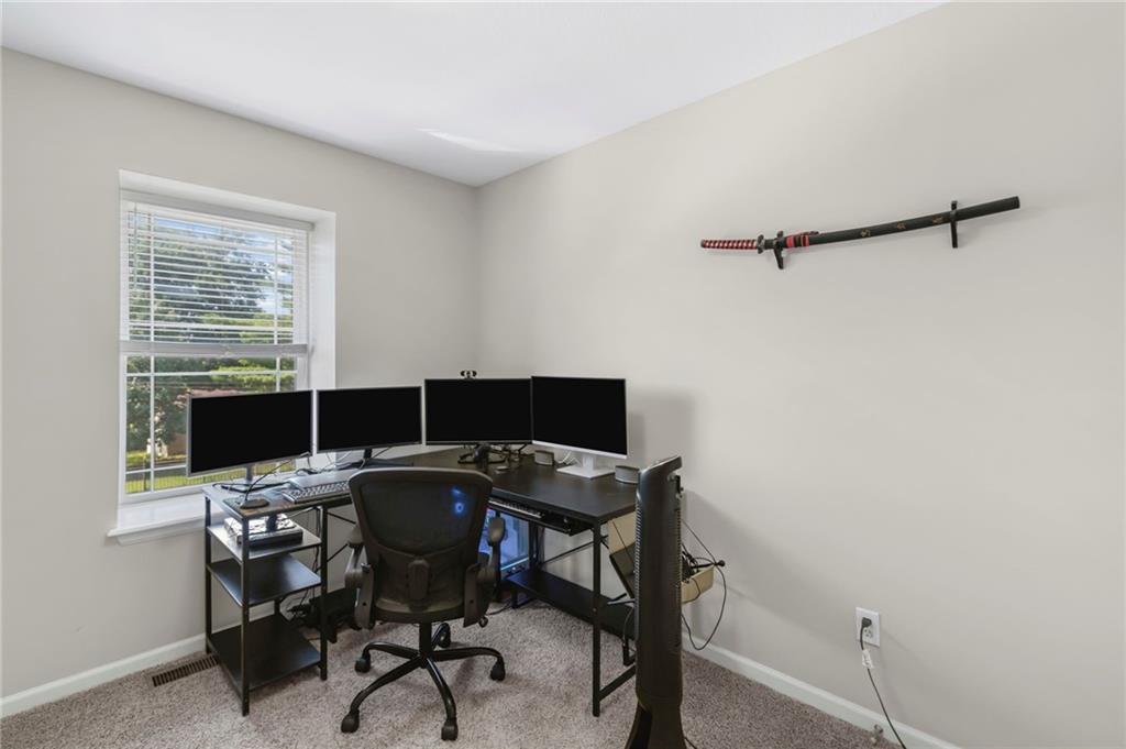 1403 Dickinson Road Property Photo 16