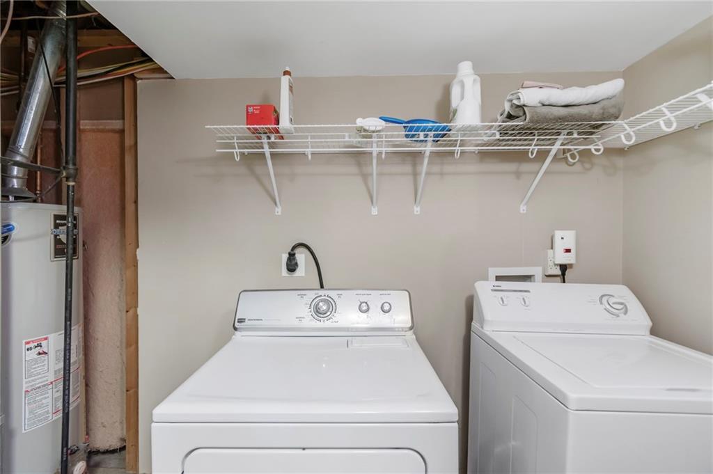1403 Dickinson Road Property Photo 21