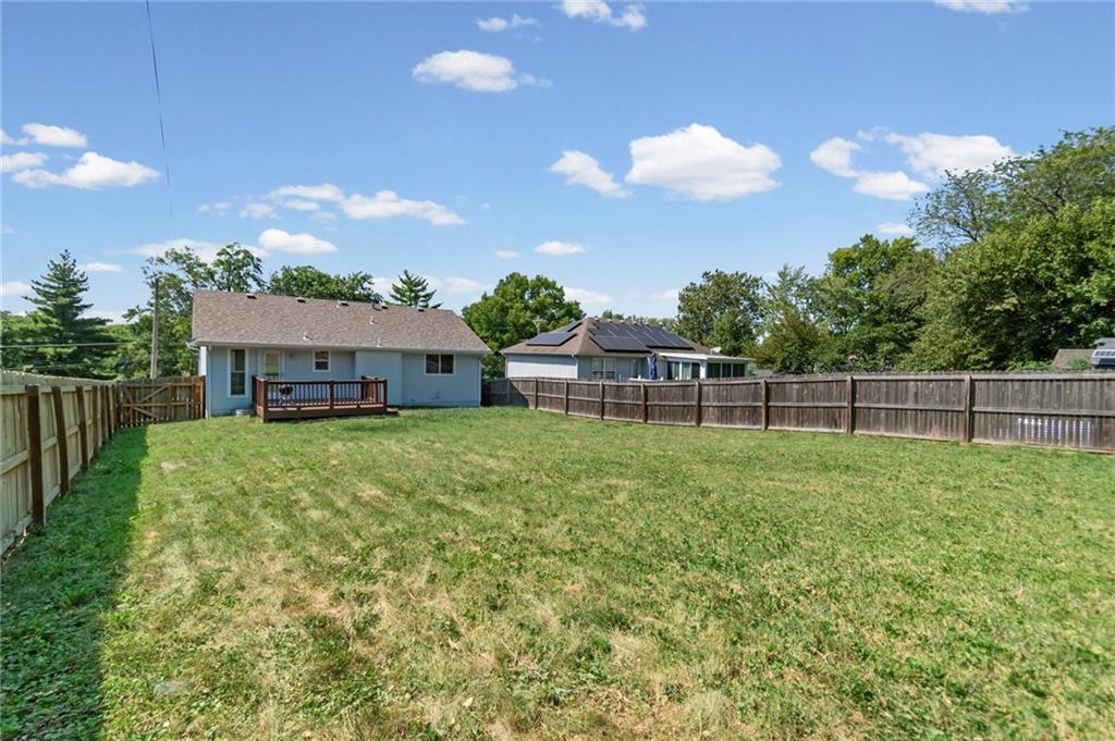 1403 Dickinson Road Property Photo 29