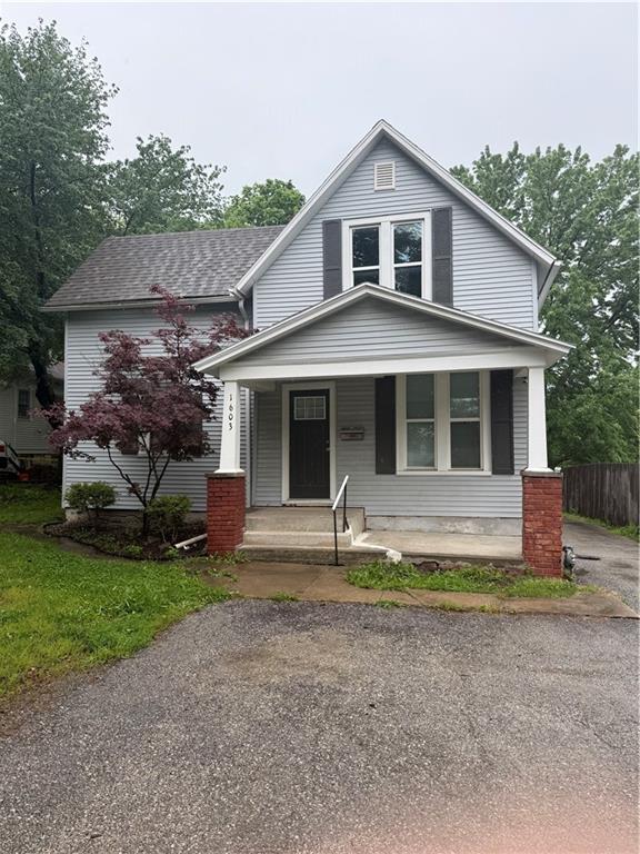 1603 W Short Avenue Property Photo 1