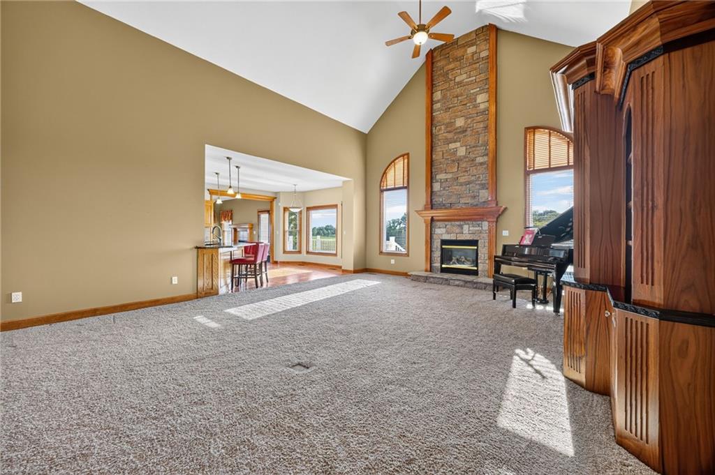 10030 Airfield Lane Property Photo 7