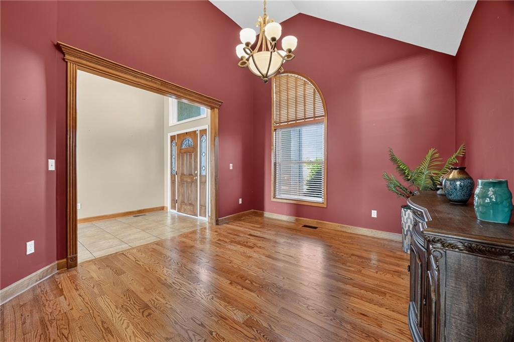 10030 Airfield Lane Property Photo 8