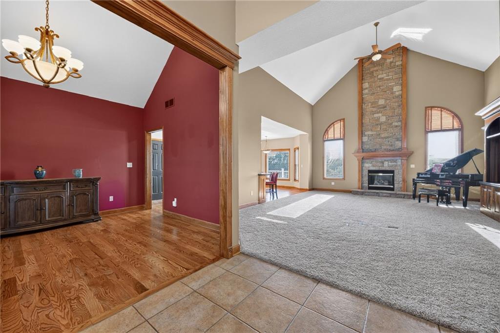 10030 Airfield Lane Property Photo 9
