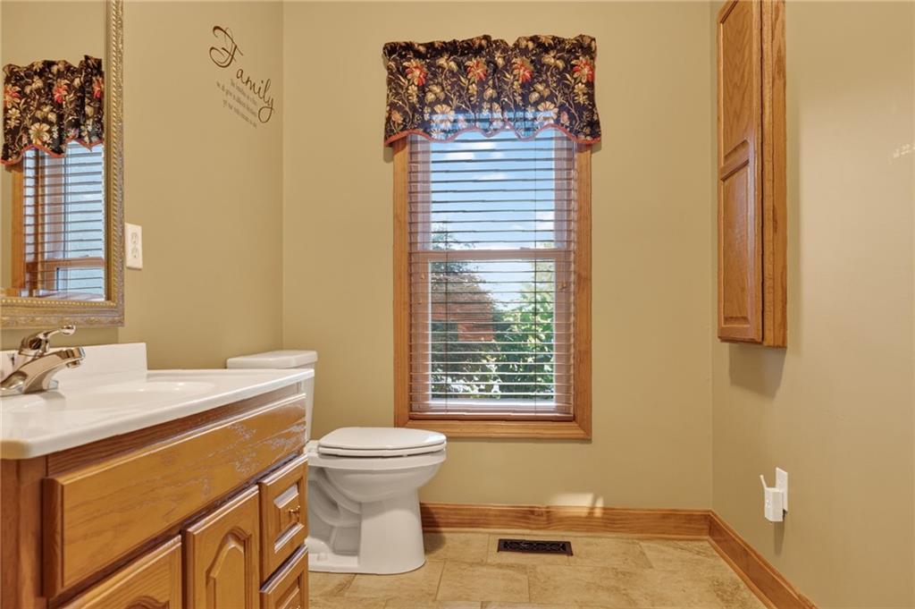 10030 Airfield Lane Property Photo 48