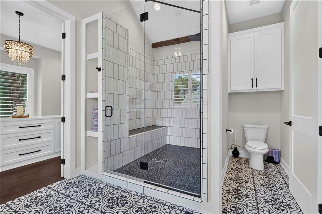 404 South Shore Drive Property Photo 31