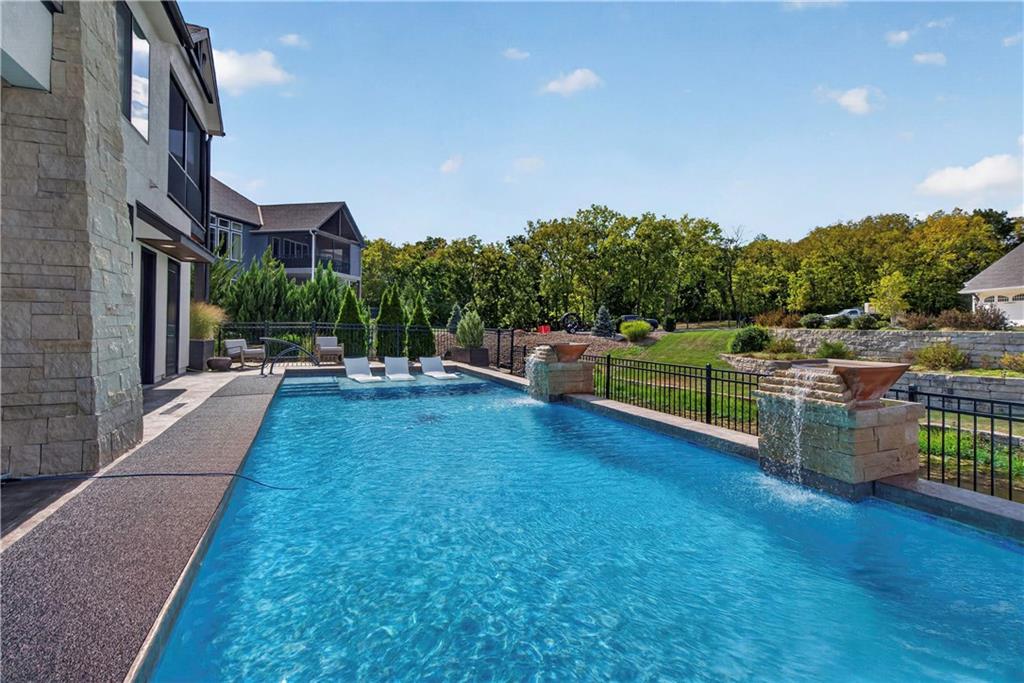404 South Shore Drive Property Photo 69