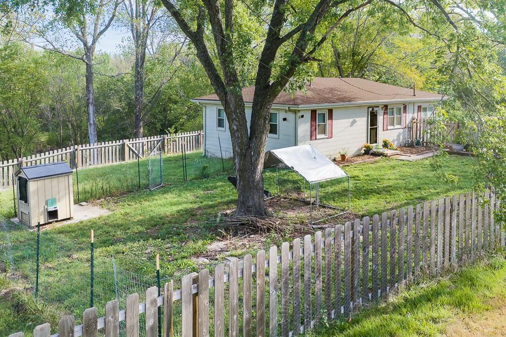 31376 Old Kc Road Property Photo 18