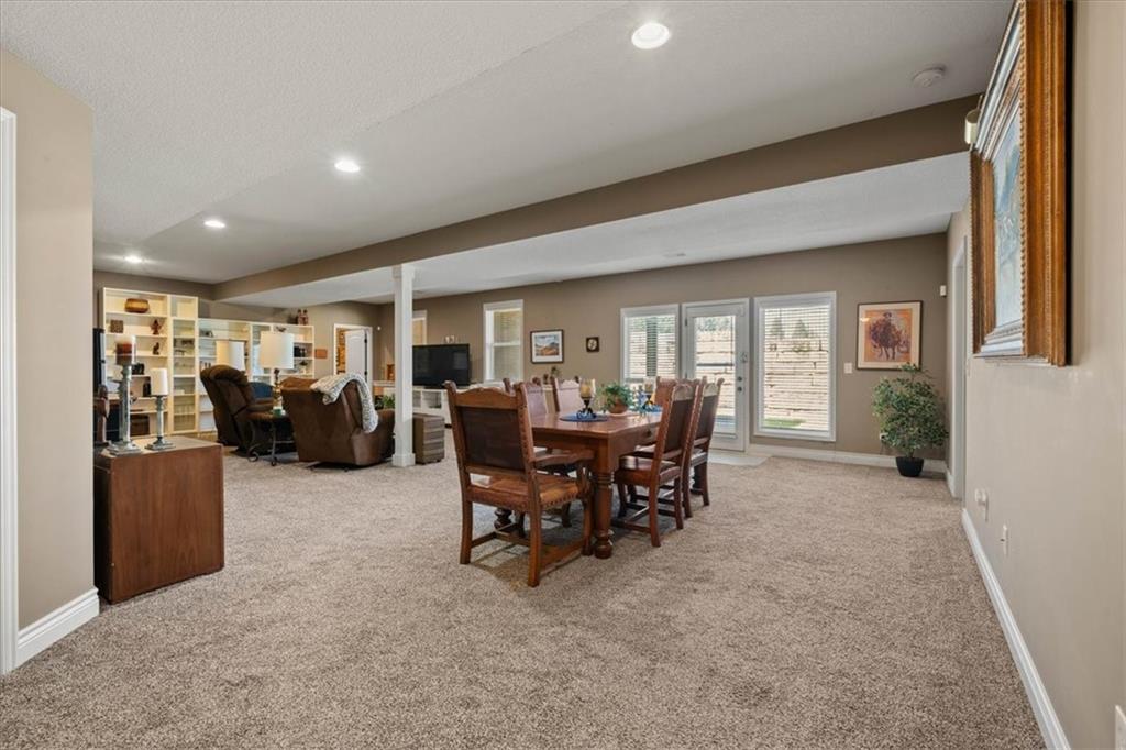 18220 Prairie View Drive Property Photo 33