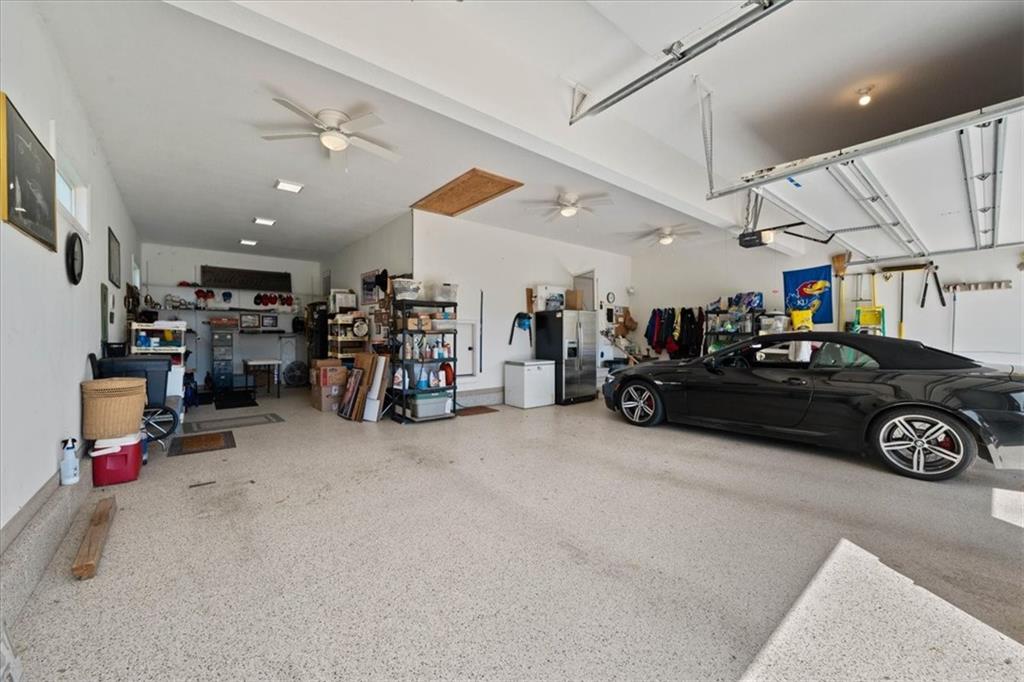 18220 Prairie View Drive Property Photo 43