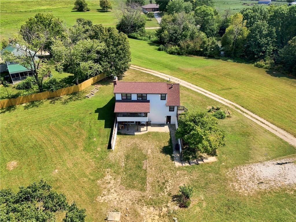 463 Nw 600th Road Property Photo 45