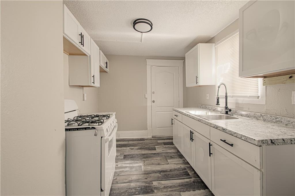 3025 Wayne Avenue Property Photo 12