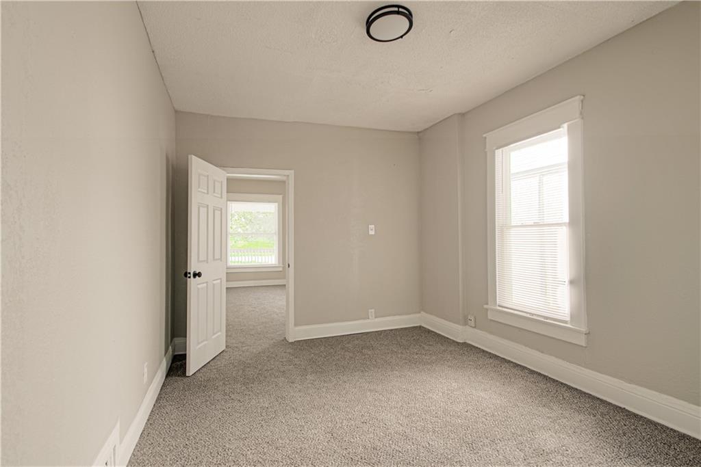 3025 Wayne Avenue Property Photo 14
