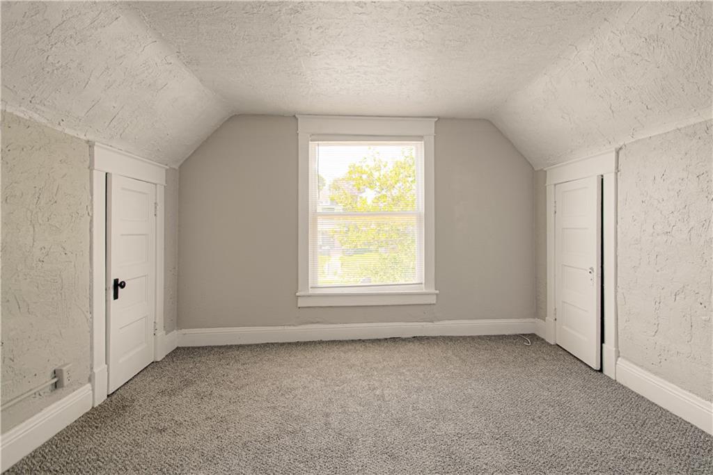 3025 Wayne Avenue Property Photo 16