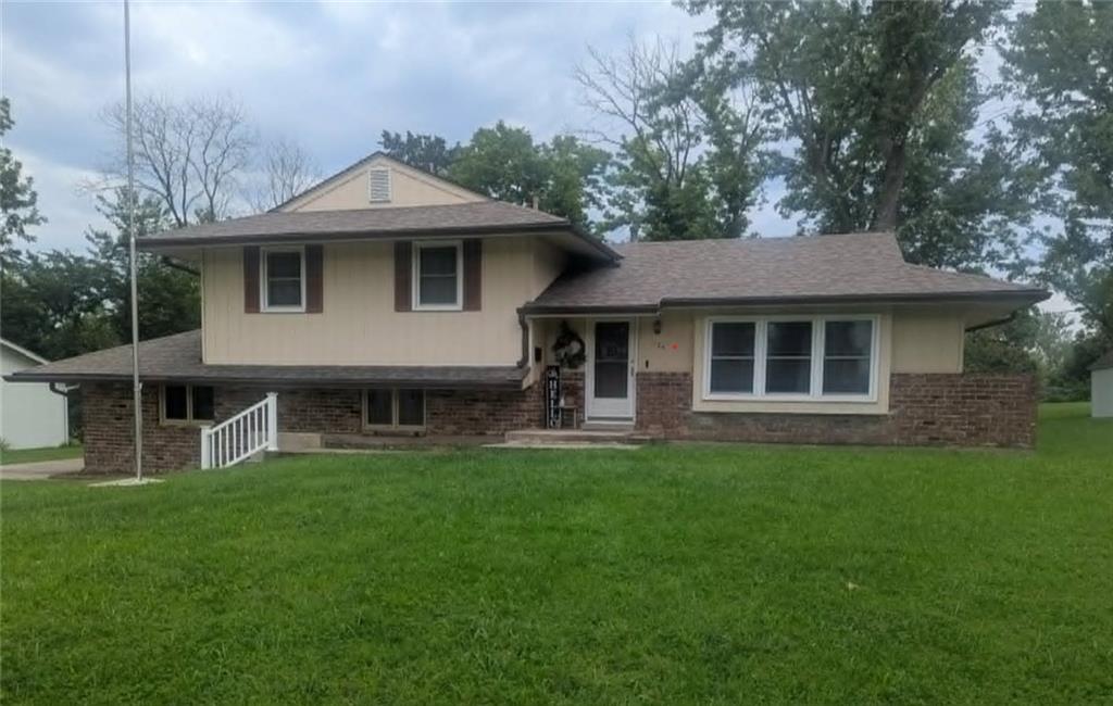1104 W Forrest Lane Property Photo 1