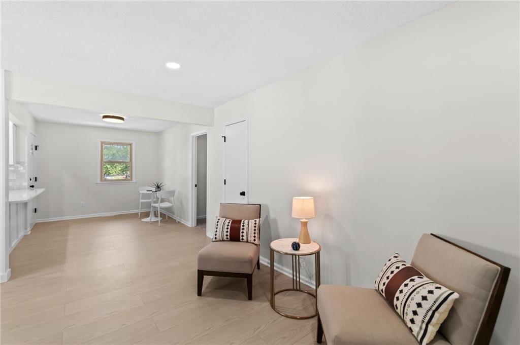 5813 Sterling Avenue Property Photo 10