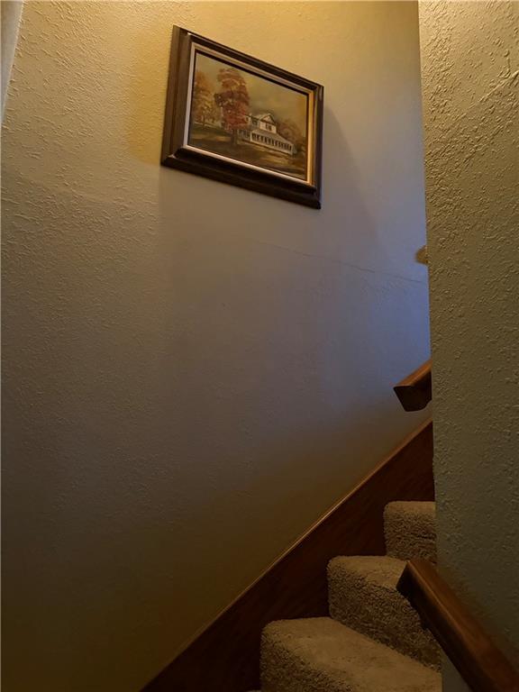 915 215th Street Property Photo 23