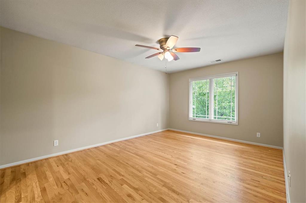 8426 Haven Street Property Photo 36