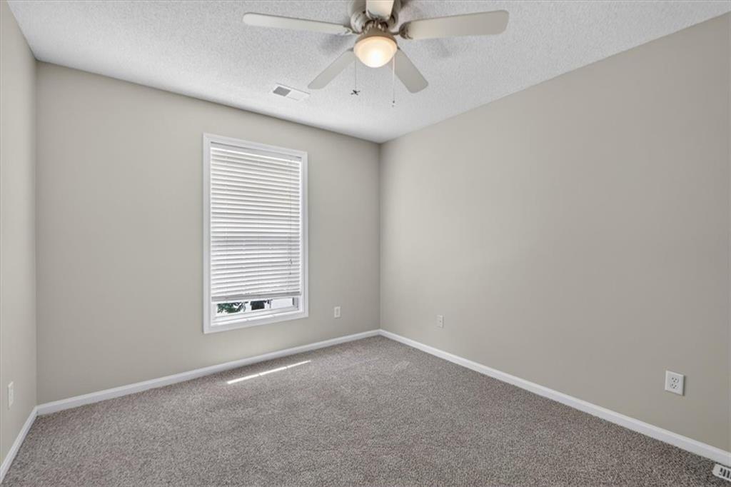 14412 W 139th Terrace Property Photo 64