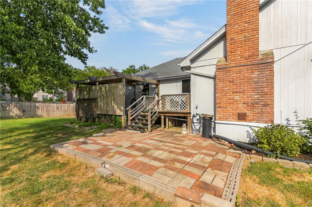 906 Nw Chestnut Circle Property Photo 34