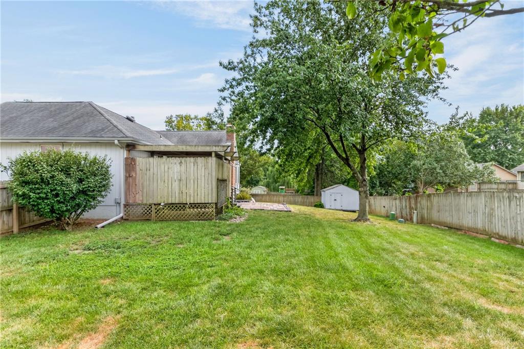 906 Nw Chestnut Circle Property Photo 37