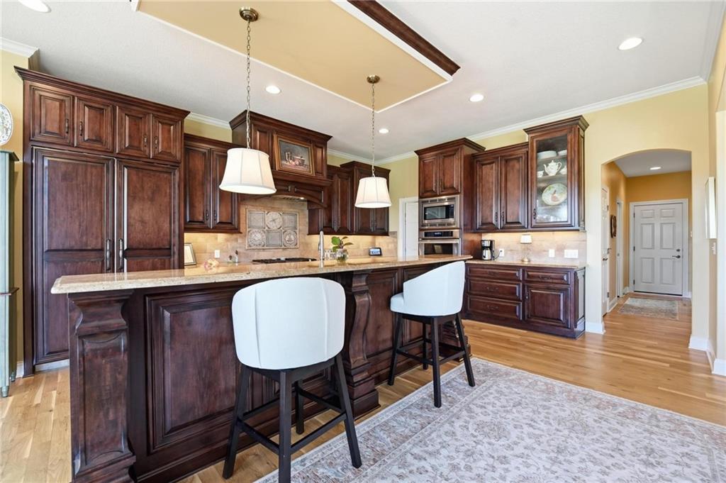 10405 N Saint Clair Avenue Property Photo 13