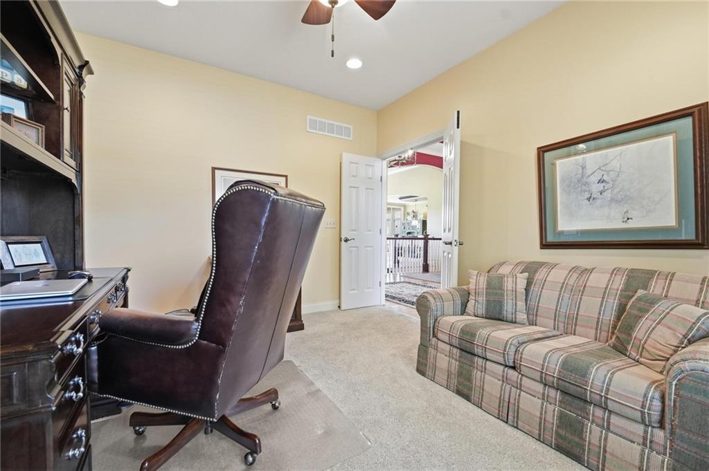 10405 N Saint Clair Avenue Property Photo 33