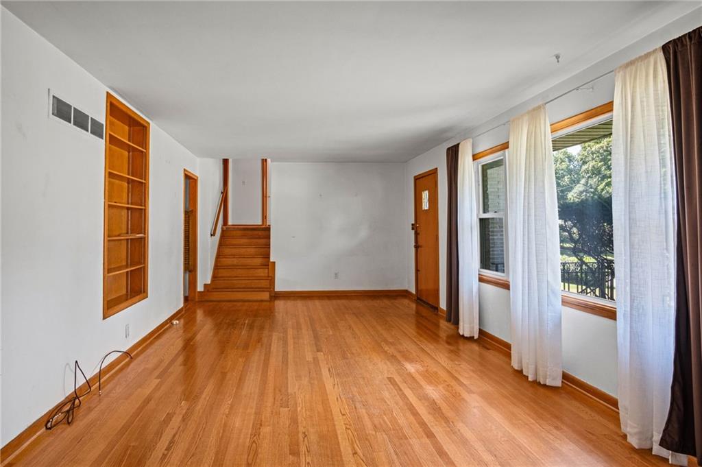 7139 Lafayette Avenue Property Photo 5