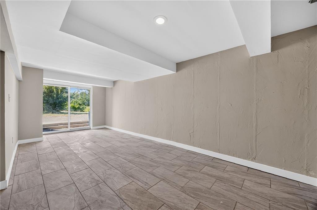 8497 Mockingbird Lane Property Photo 18
