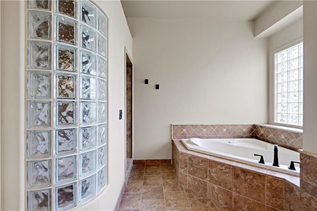 14105 Nicklaus Drive Property Photo 28