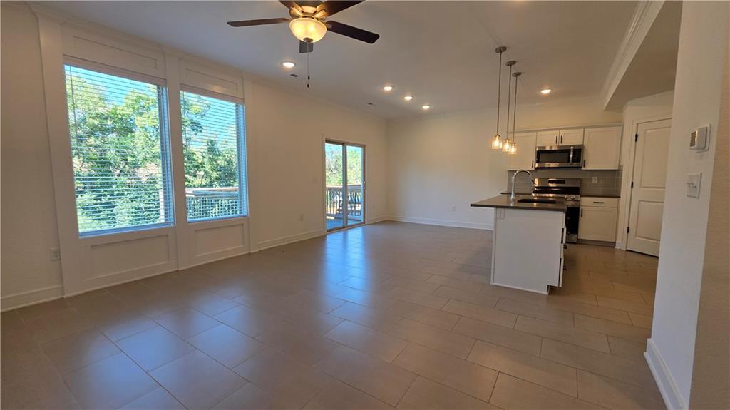 7404 Grand Slam Street Property Photo 5