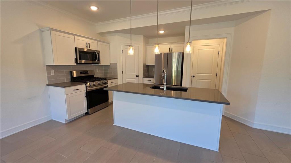 7404 Grand Slam Street Property Photo 7