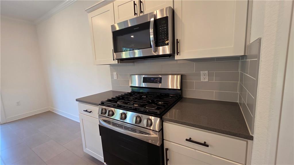 7404 Grand Slam Street Property Photo 8