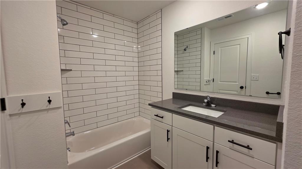 7404 Grand Slam Street Property Photo 21