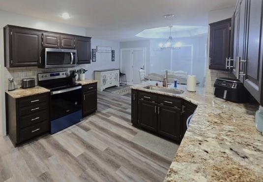 910 Sweet Cherry Place Property Photo 6