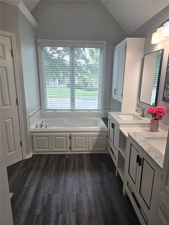 910 Sweet Cherry Place Property Photo 15