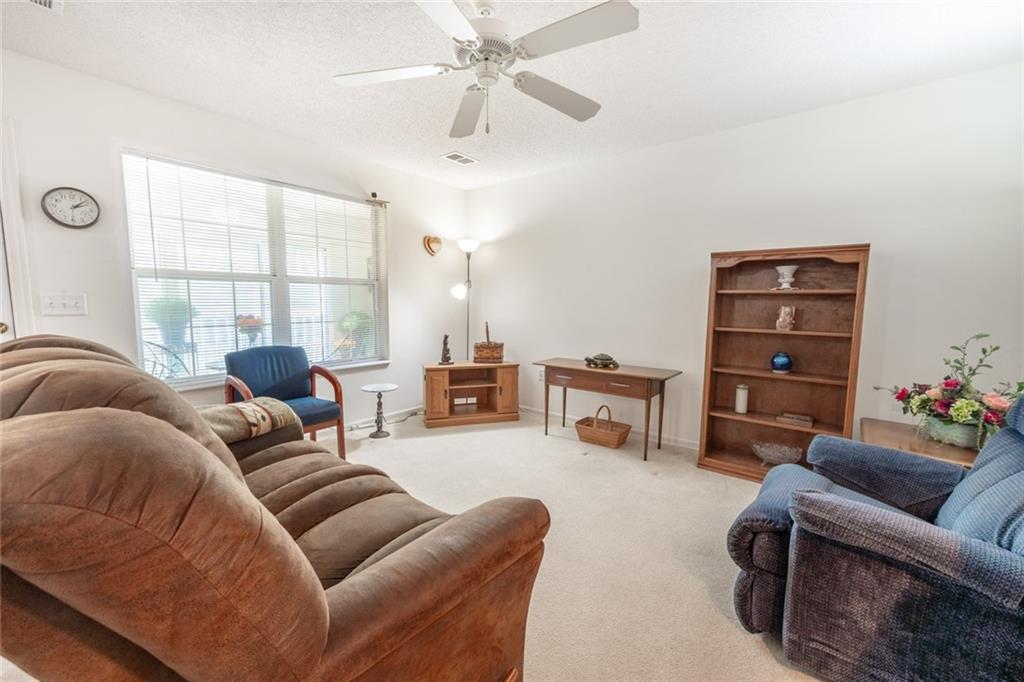 2283 Ne 68th Street Property Photo 5
