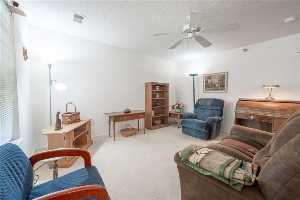 2283 Ne 68th Street Property Photo 7