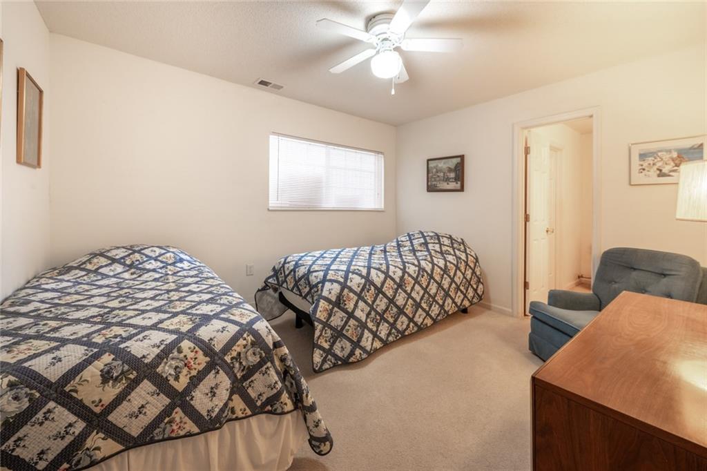 2283 Ne 68th Street Property Photo 18