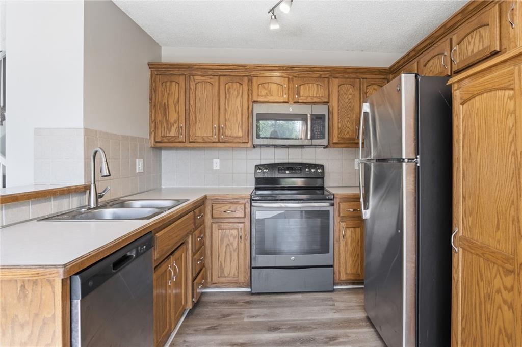 11112 Highview Road Property Photo 13