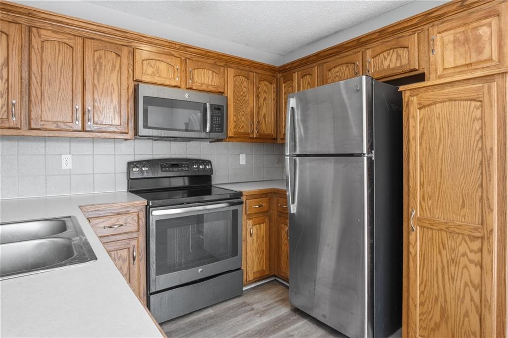11112 Highview Road Property Photo 16