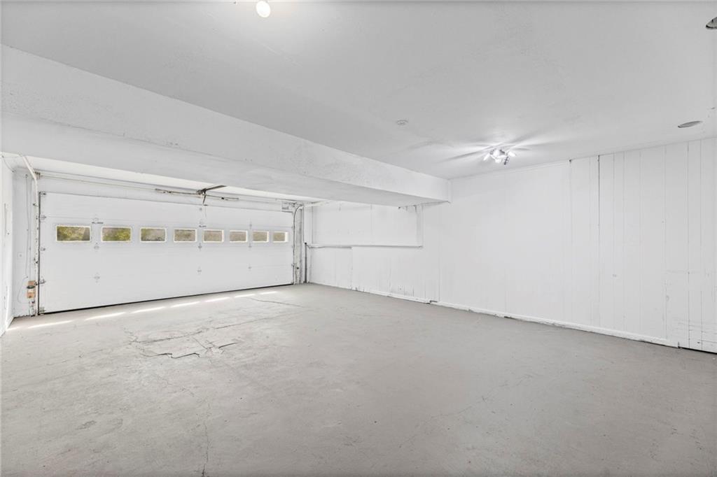 307 E 165th Street Property Photo 42