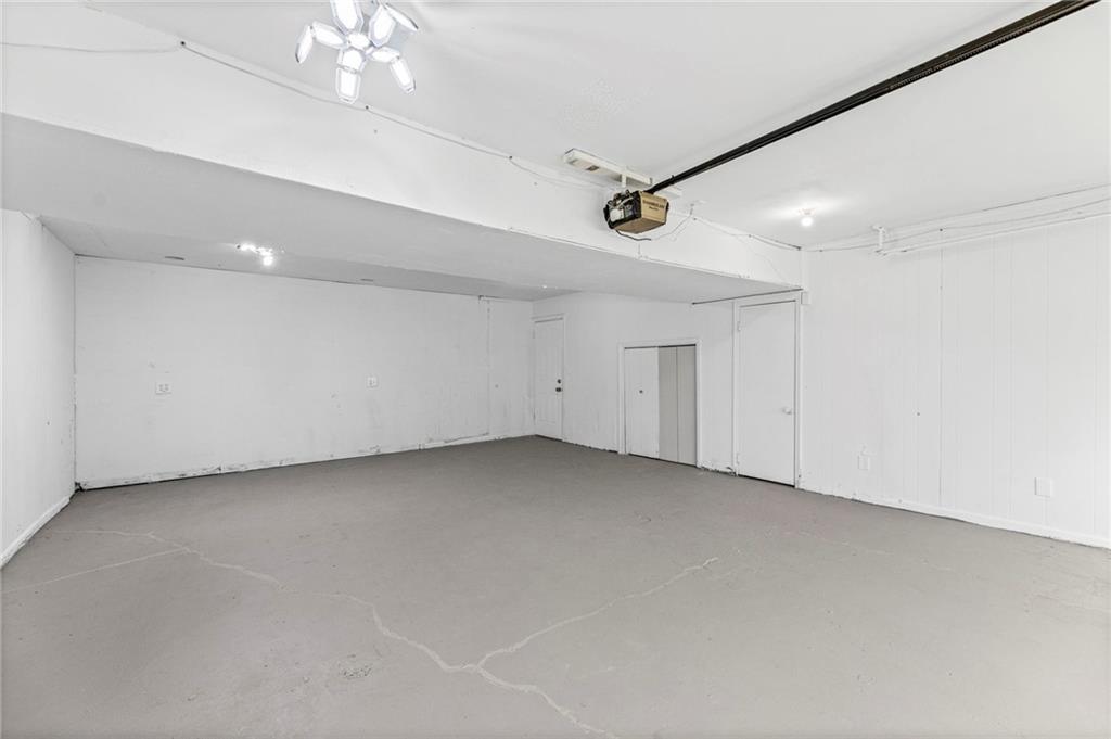 307 E 165th Street Property Photo 43