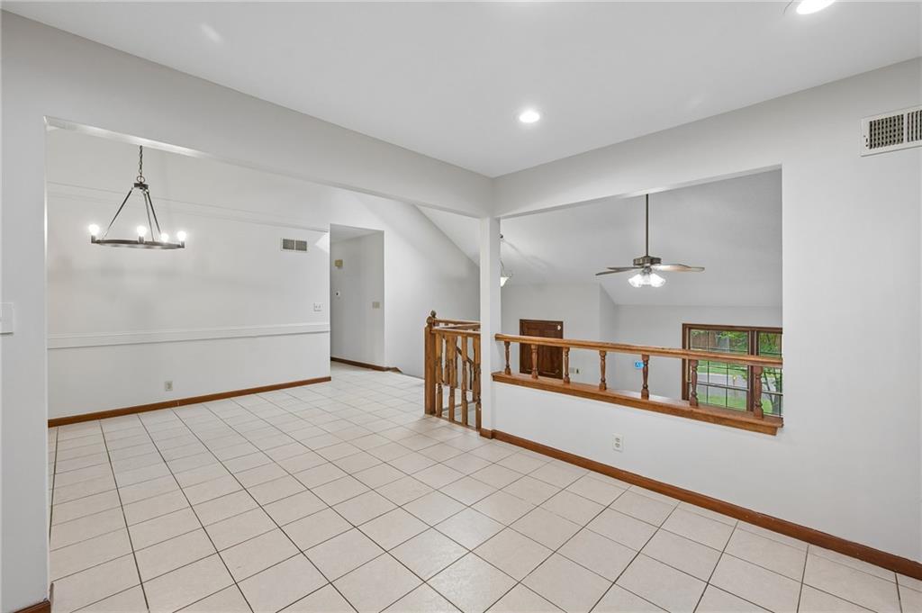 10312 Haskins Street Property Photo 10