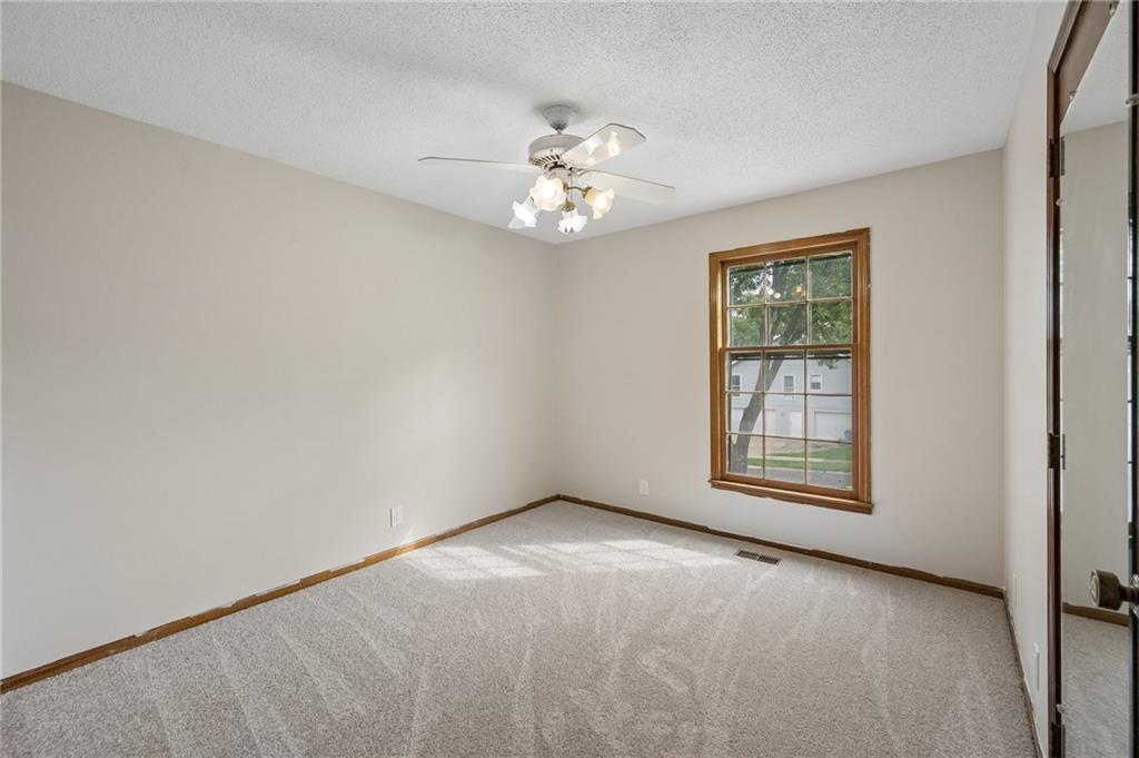 10312 Haskins Street Property Photo 12