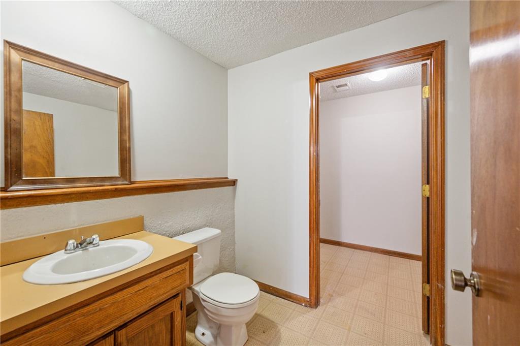 10312 Haskins Street Property Photo 24