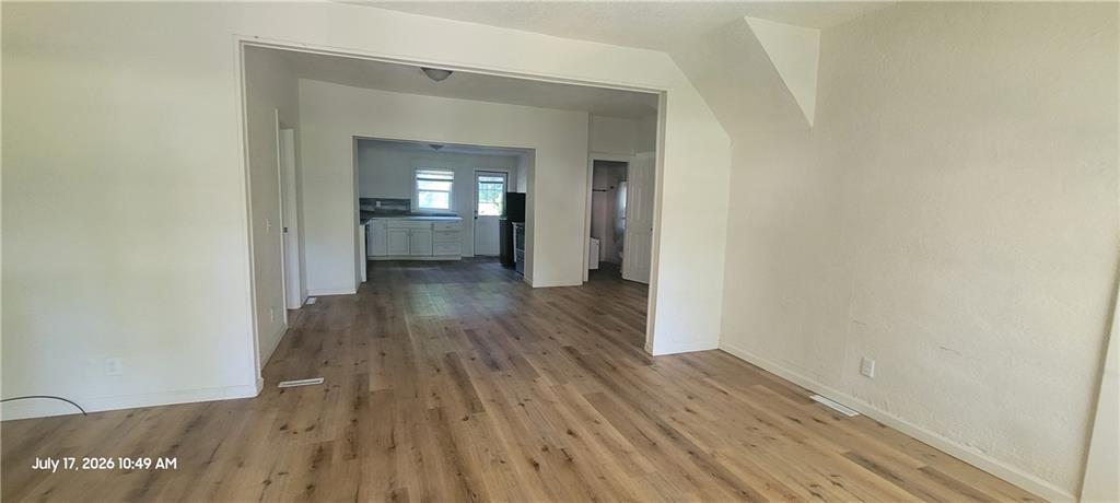 2950 Lockridge Street Property Photo 6