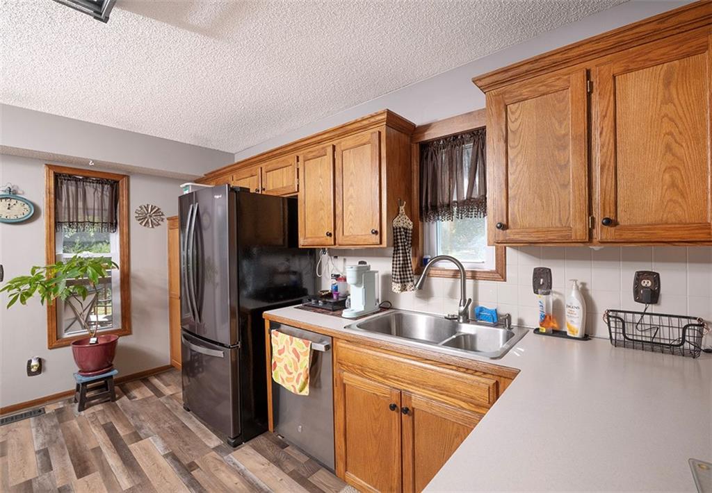15903 Slater Avenue Property Photo 8