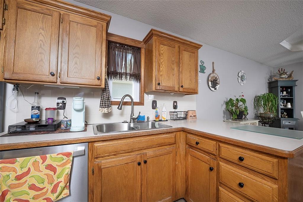 15903 Slater Avenue Property Photo 11